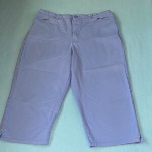 GLORIA VANDERBILT capris periwinkle blue 2 front pockets button zip size 12